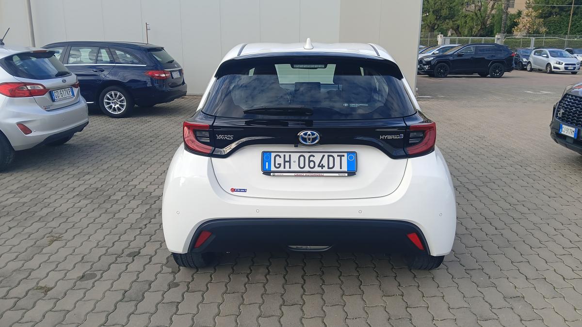 Toyota Yaris 1.5 Hybrid 5 porte Trend